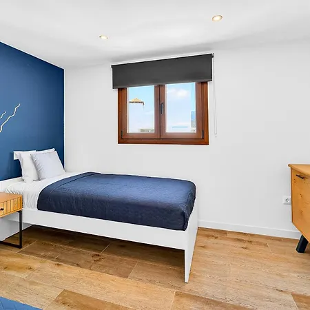 Apartman Sunny 2-bedroom Duplex With Terrace & Ocean Views In Cristianos *