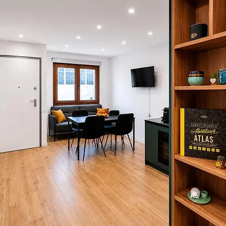 Apartman Sunny 2-bedroom Duplex With Terrace & Ocean Views In Cristianos *